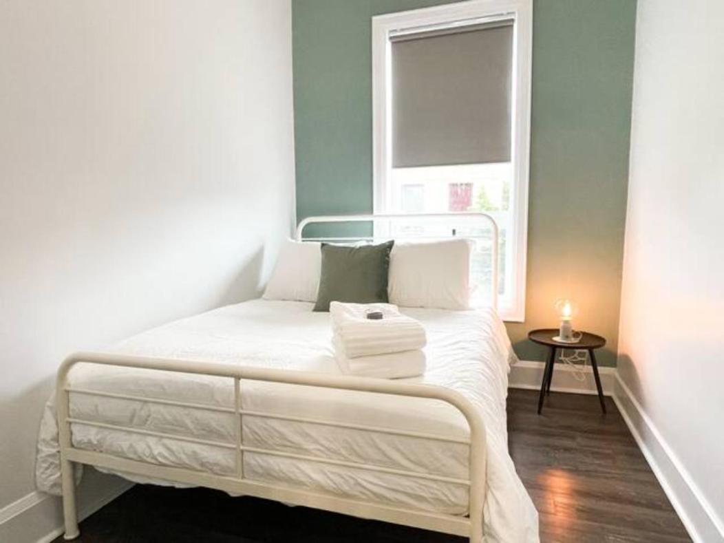 Lake Superior Boutique Hotel ธันเดอร์เบย์ ภายนอก รูปภาพ
